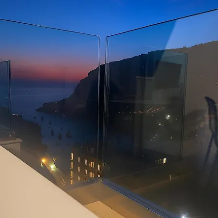 Penelope Apartments, 14 شقة كْسْليندي